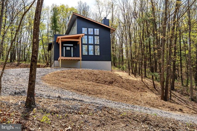 88 MALLARD DR., Basye, VA 22810