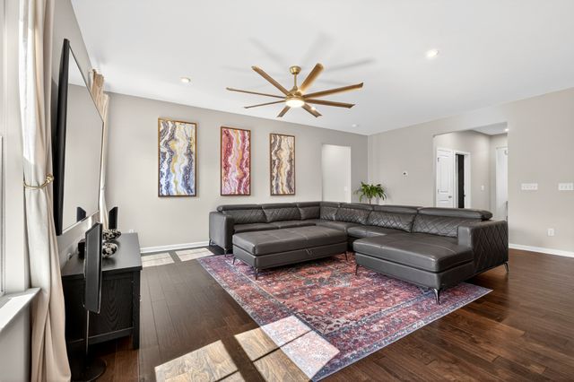 6794 Falls Ridge Ln, College Grove, TN 37046