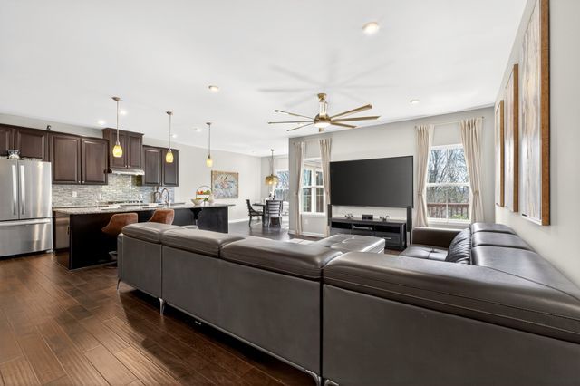 6794 Falls Ridge Ln, College Grove, TN 37046