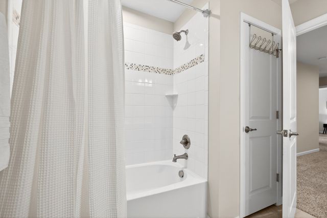 6794 Falls Ridge Ln, College Grove, TN 37046