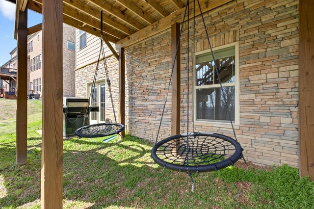 6794 Falls Ridge Ln, College Grove, TN 37046