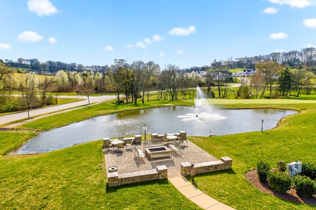 6794 Falls Ridge Ln, College Grove, TN 37046