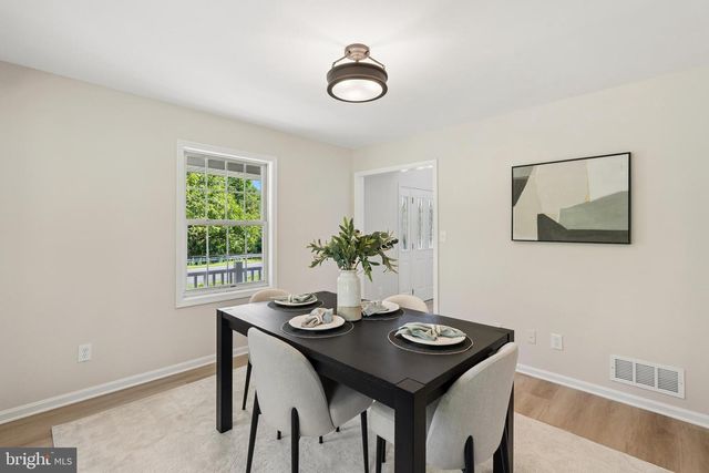 224 W CECIL AVE, North East, MD 21901