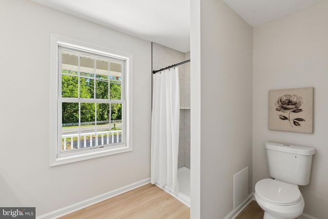 224 W CECIL AVE, North East, MD 21901