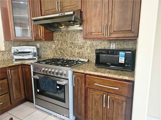 2074 Lake Shore, Chino Hills, CA 91709