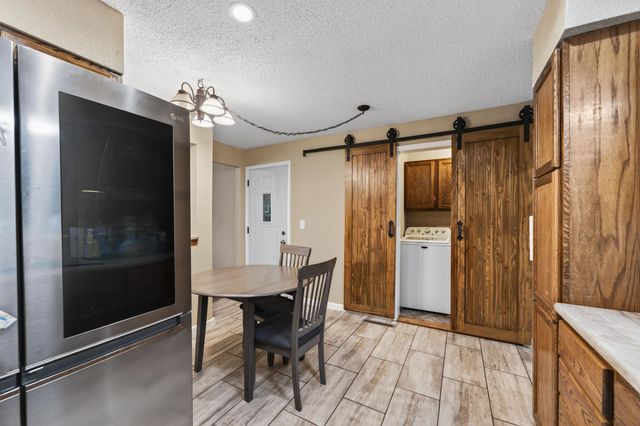 1606 Edgemoor St, El Dorado, KS 67042