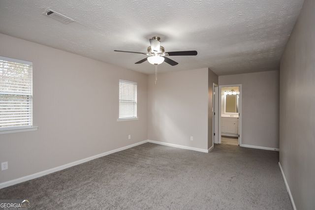 7943 Taylor Circle, Riverdale, GA 30274