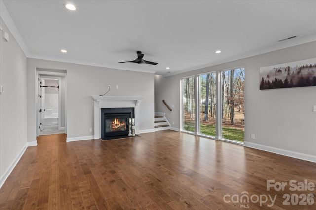 3227 Cape Fox Court, Denver, NC 28037