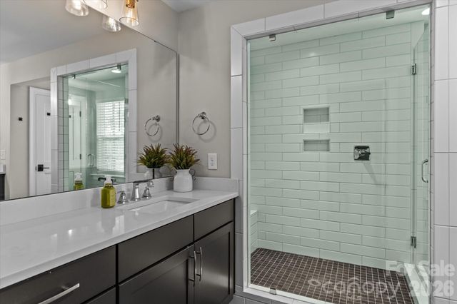 3227 Cape Fox Court, Denver, NC 28037