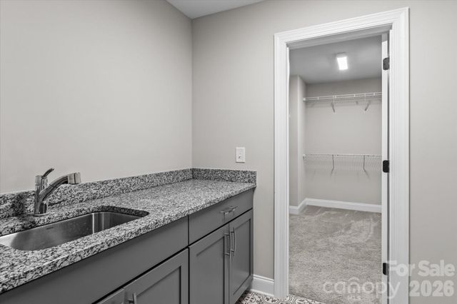 3227 Cape Fox Court, Denver, NC 28037