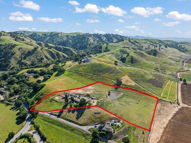 4180 Canada Road, Gilroy, CA 95020