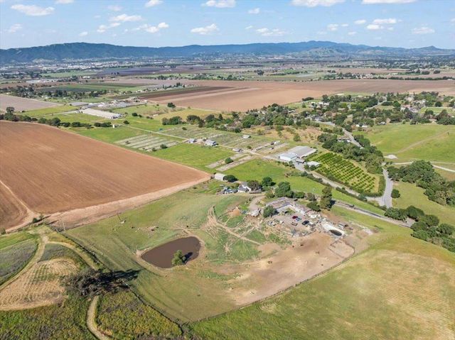 4180 Canada Road, Gilroy, CA 95020