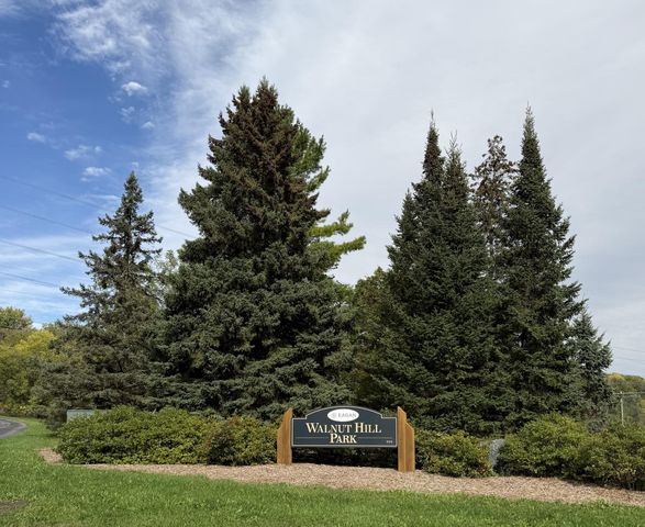 1142 Parkview Lane, Eagan, MN 55123