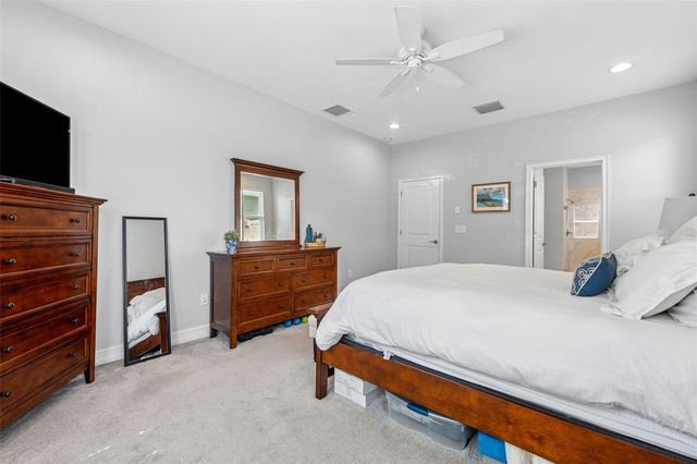 8011 RED ORCHARD COURT, Tampa, FL 33635