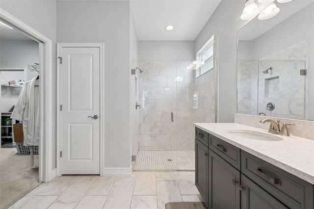 8011 RED ORCHARD COURT, Tampa, FL 33635