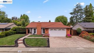 529 Navajo Pl, Danville, CA 94526