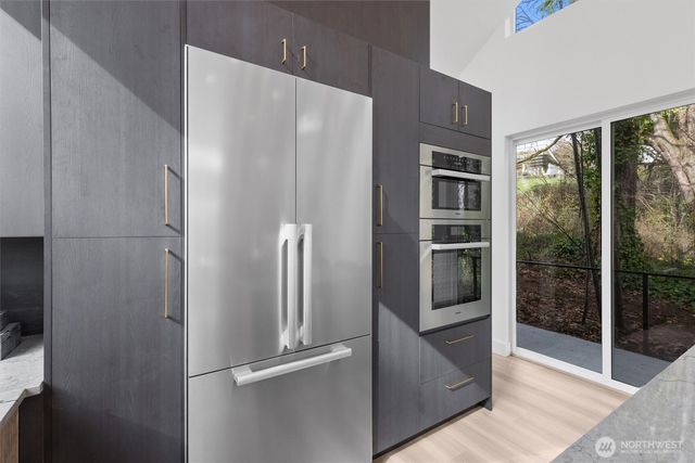 11905 89th Avenue NE, Kirkland, WA 98034