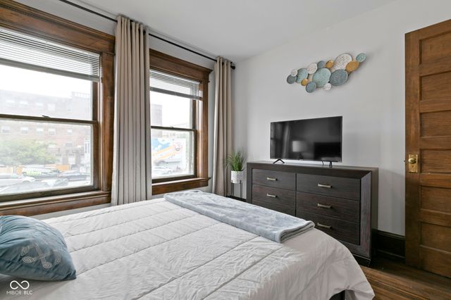 108 E Saint Clair Street E, Indianapolis, IN 46204