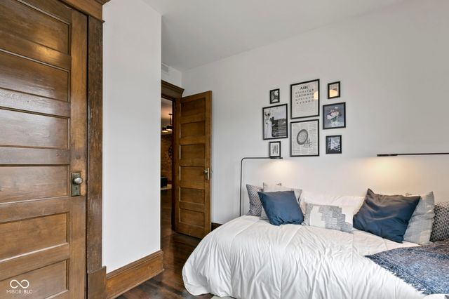 108 E Saint Clair Street E, Indianapolis, IN 46204