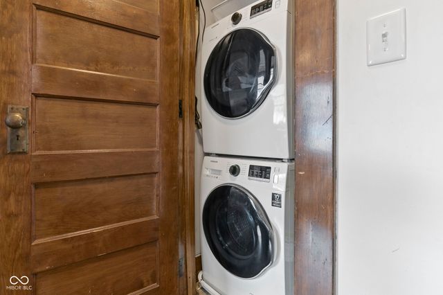 108 E Saint Clair Street E, Indianapolis, IN 46204