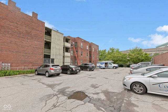 108 E Saint Clair Street E, Indianapolis, IN 46204