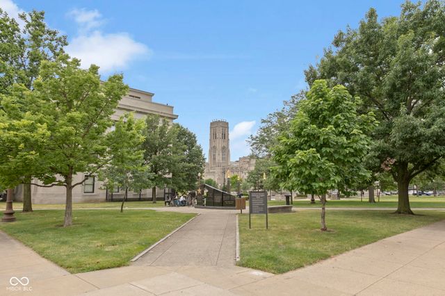 108 E Saint Clair Street E, Indianapolis, IN 46204