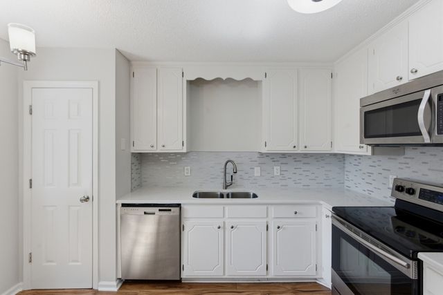 123 McMurray Cir, Nashville, TN 37211