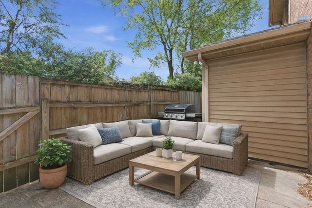 123 McMurray Cir, Nashville, TN 37211