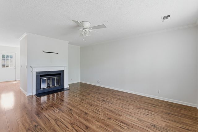 123 McMurray Cir, Nashville, TN 37211