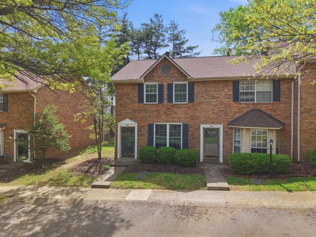123 McMurray Cir, Nashville, TN 37211