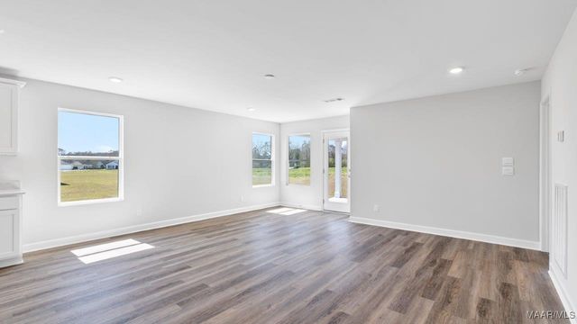 1011 Kelly Way, Prattville, AL 36066