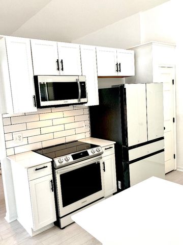 7607 Cloudstone Drive, Florence, KY 41042