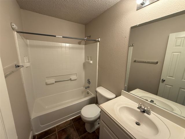 1100 Alexandria Drive, Forney, TX 75126