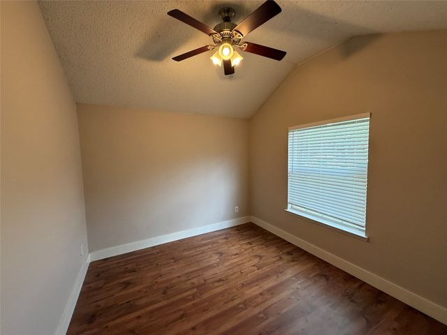 1100 Alexandria Drive, Forney, TX 75126