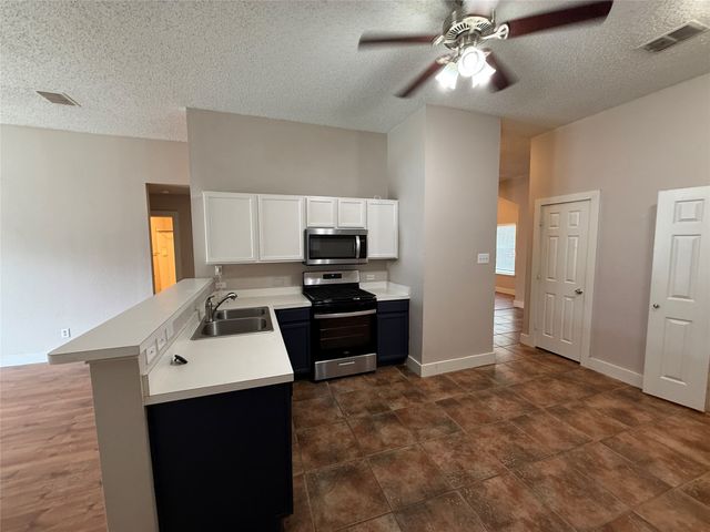 1100 Alexandria Drive, Forney, TX 75126