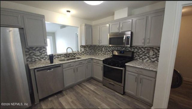 11155 STANLEY STEAMER Lane, Jacksonville, FL 32246