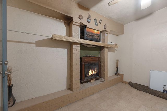 524 Don Sosteno Road, Los Lunas, NM 87031