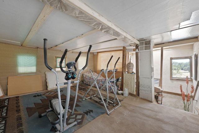 524 Don Sosteno Road, Los Lunas, NM 87031