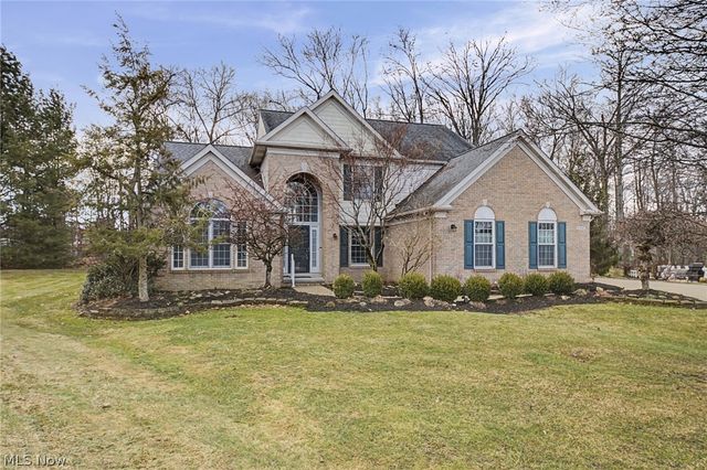 20067 Killians Grove, Strongsville, OH 44149