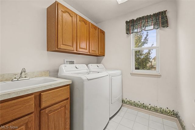 20067 Killians Grove, Strongsville, OH 44149