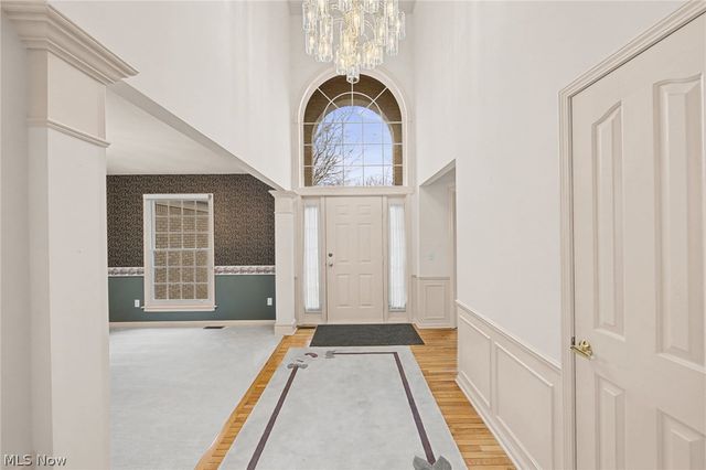 20067 Killians Grove, Strongsville, OH 44149