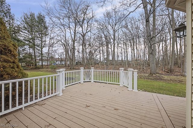 20067 Killians Grove, Strongsville, OH 44149