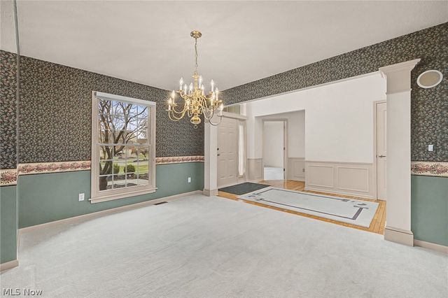 20067 Killians Grove, Strongsville, OH 44149