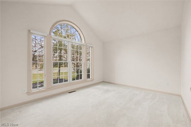 20067 Killians Grove, Strongsville, OH 44149