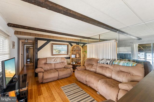 17 CHANNEL DR, Wildwood, NJ 08260