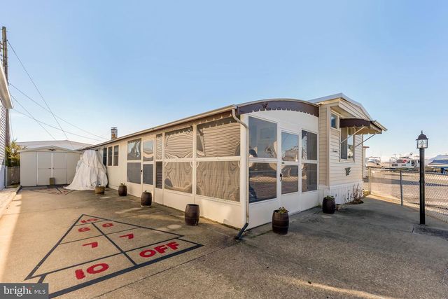 17 CHANNEL DR, Wildwood, NJ 08260