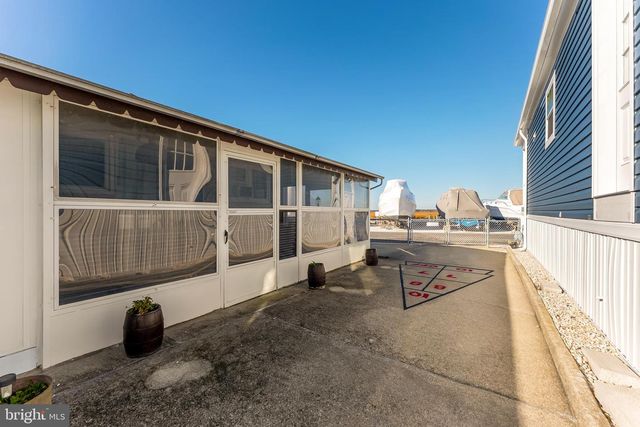 17 CHANNEL DR, Wildwood, NJ 08260