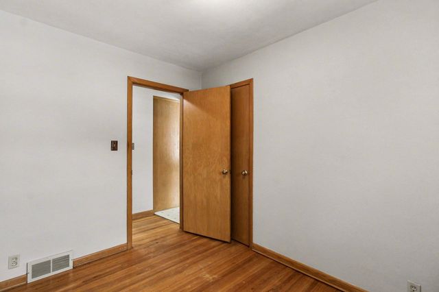 1294 Hall Avenue, West Saint Paul, MN 55118