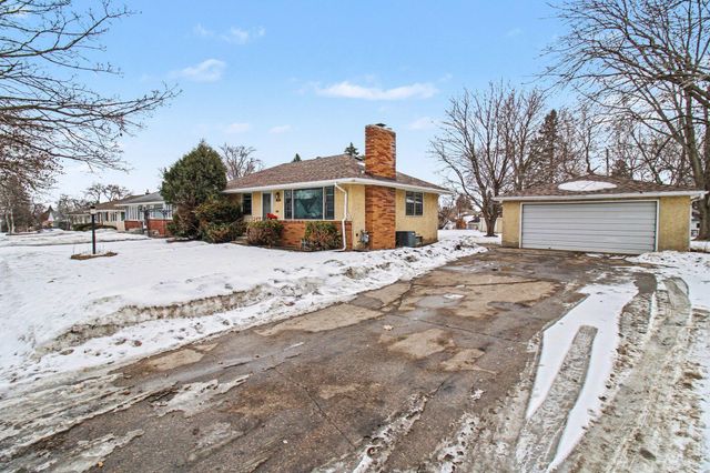 1294 Hall Avenue, West Saint Paul, MN 55118