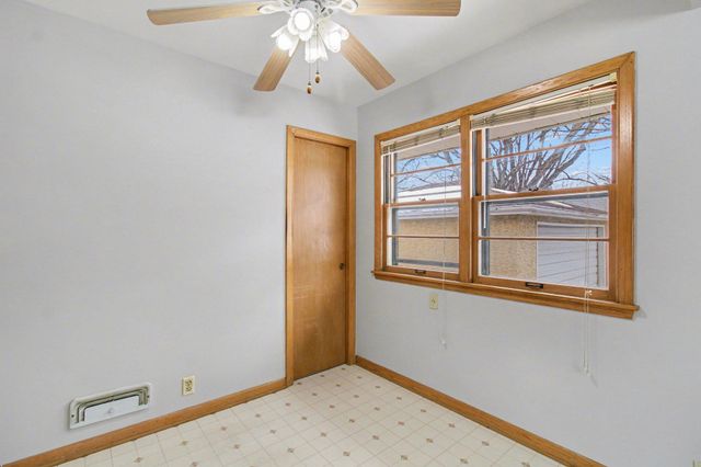 1294 Hall Avenue, West Saint Paul, MN 55118